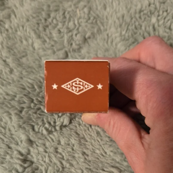 Sol de Janeiro Brazilian Kiss Tinted Lip Butter - Rich Brown - Picture 6 of 10